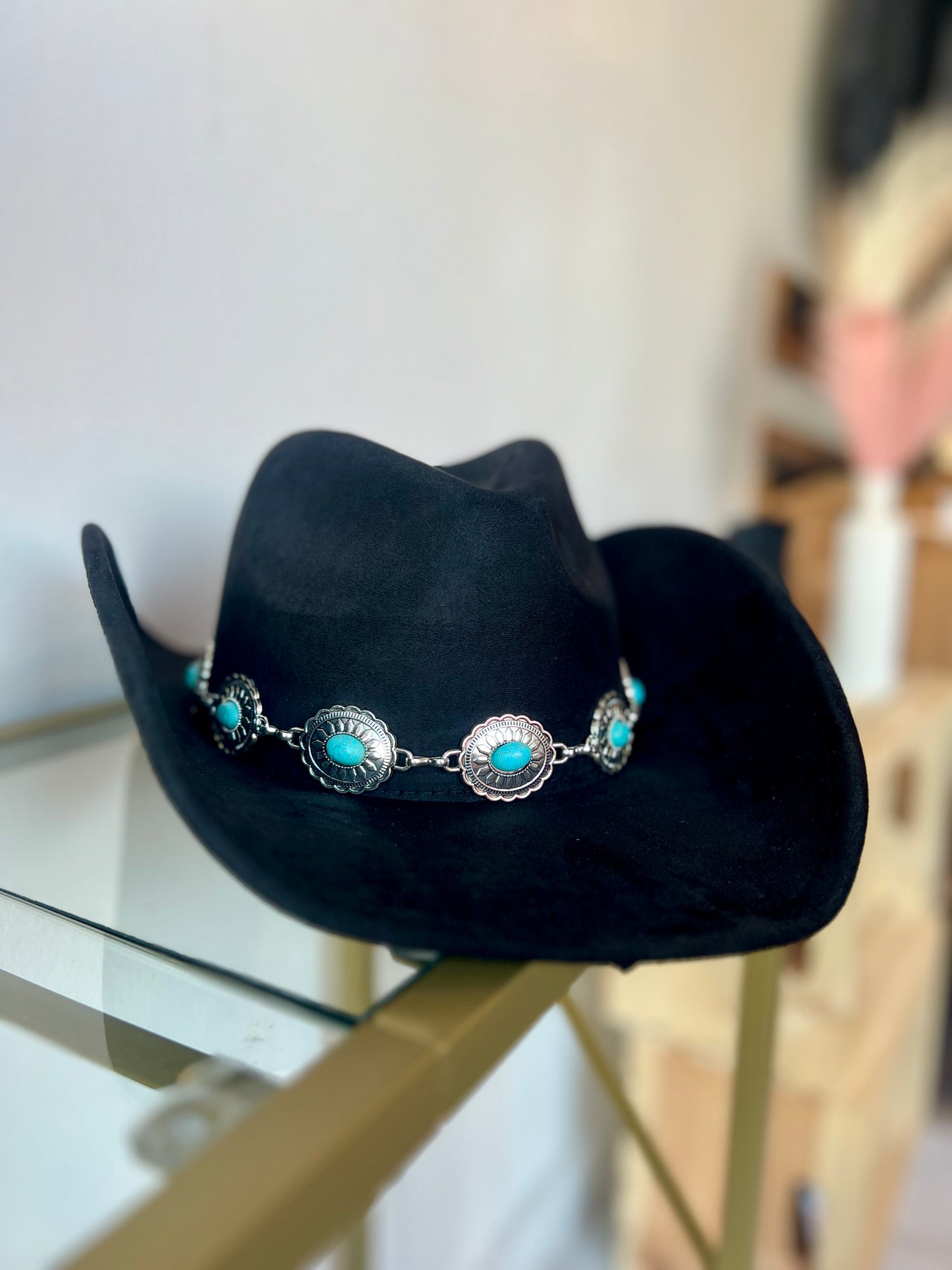 Oval Stone Cowboy Hat ￼